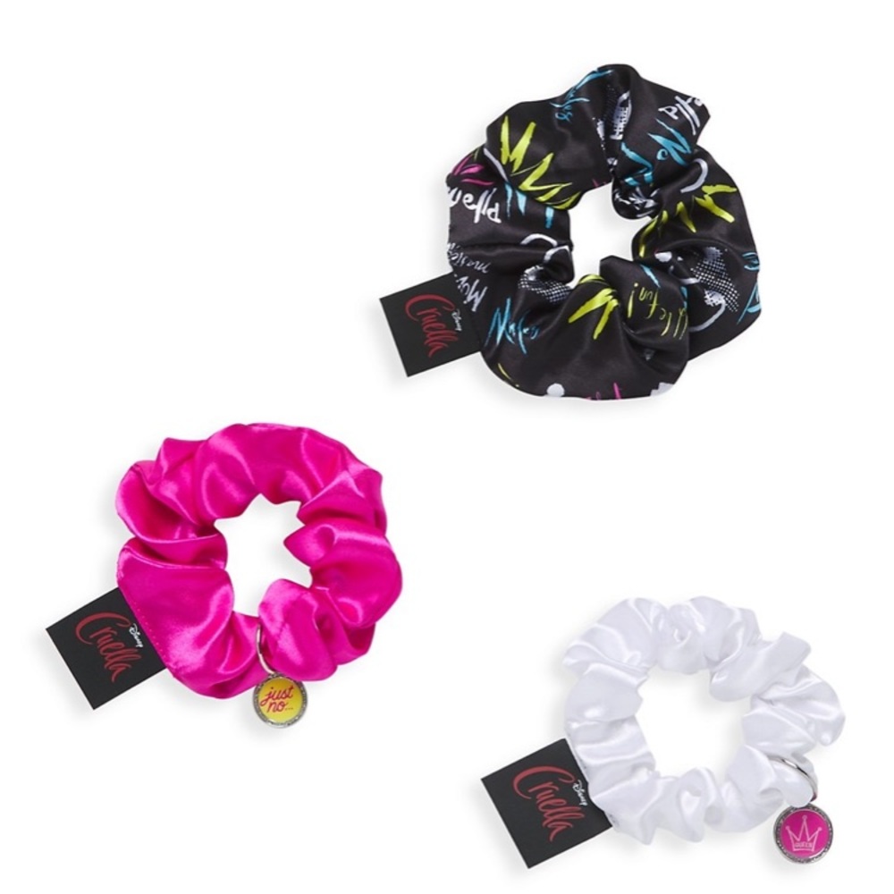 Disney's Cruella x Charm It! 3-Piece Scrunchie Set